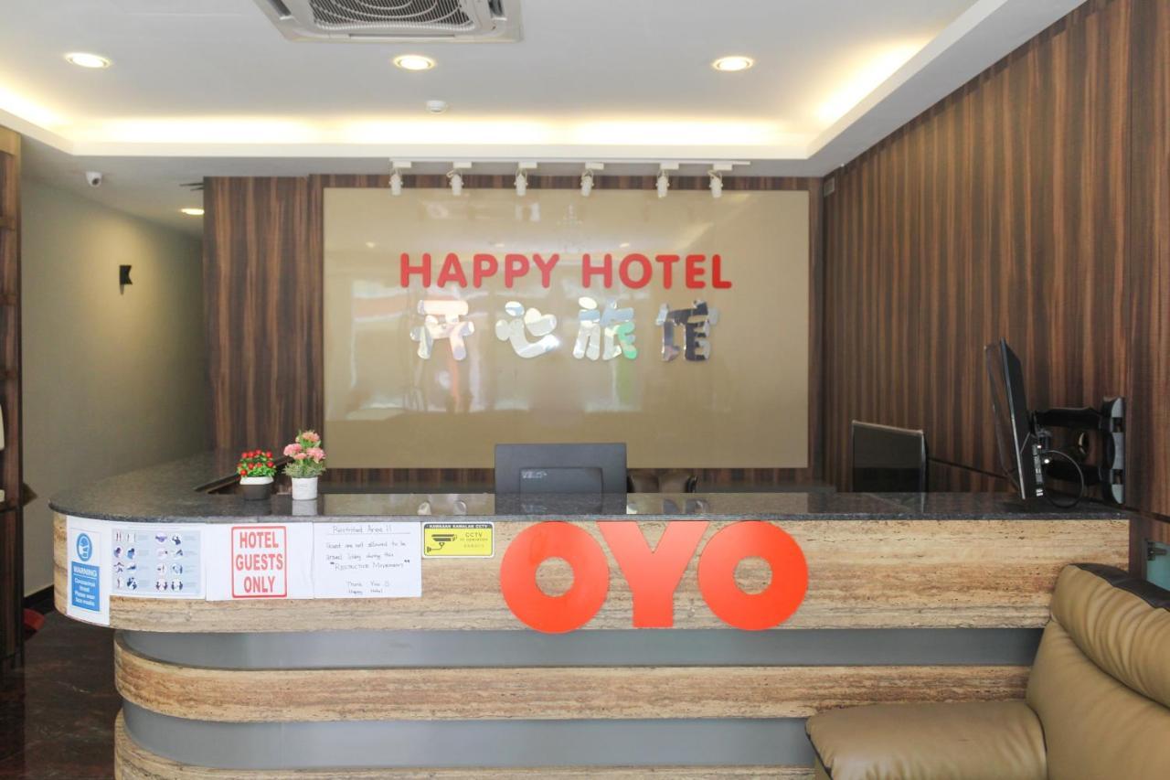 Oyo 90027 Happy Hotel جوهر بهرو المظهر الخارجي الصورة